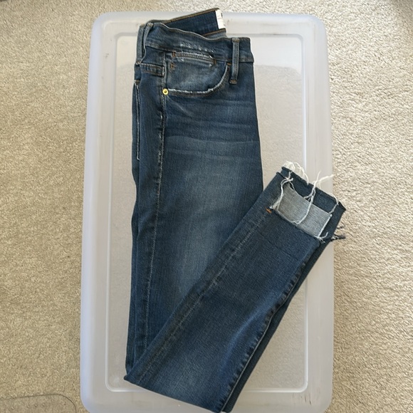 FRAME Le HIGH SKIINNY RAW EDGE Jeans - Picture 2 of 4